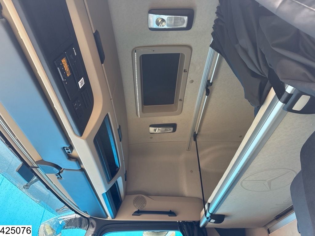 Mercedes Actros 1845 EURO 6, Retarder, PTO, Gigaspace, Lowdeck