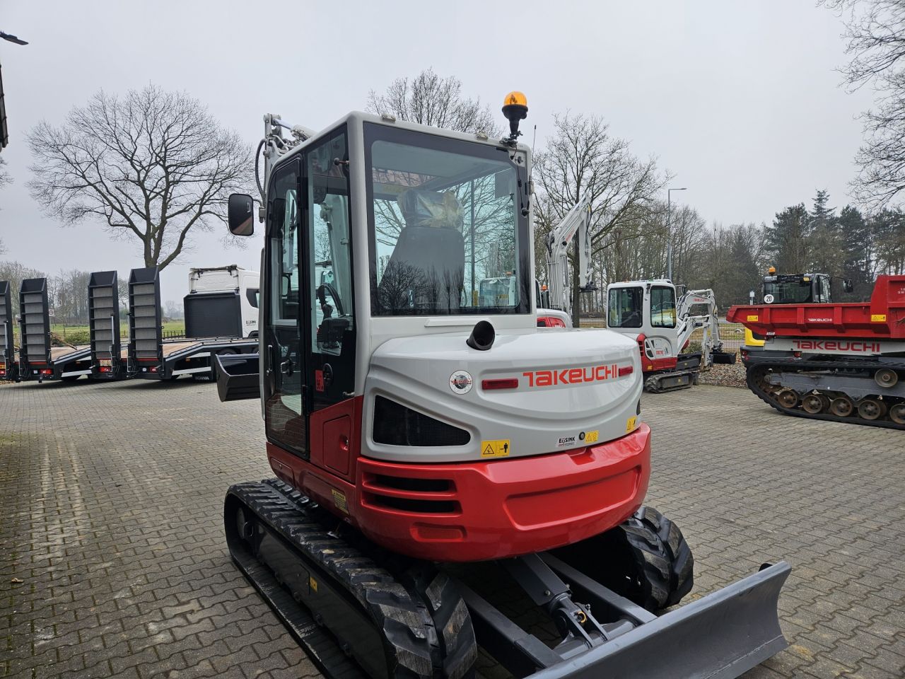 Takeuchi TB250-2 stage V