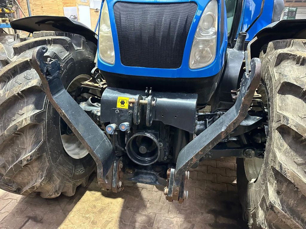 New Holland TVT195 CVT