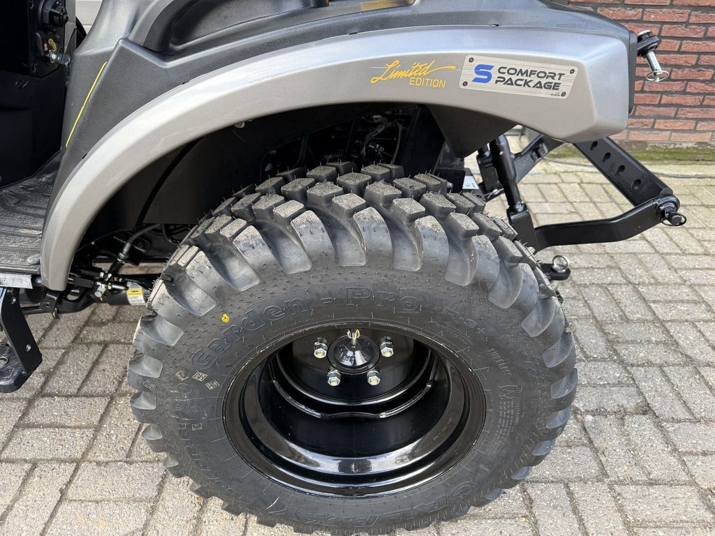 Solis 26 HST BLACK EDITION minitractor NIEUW met frontlader