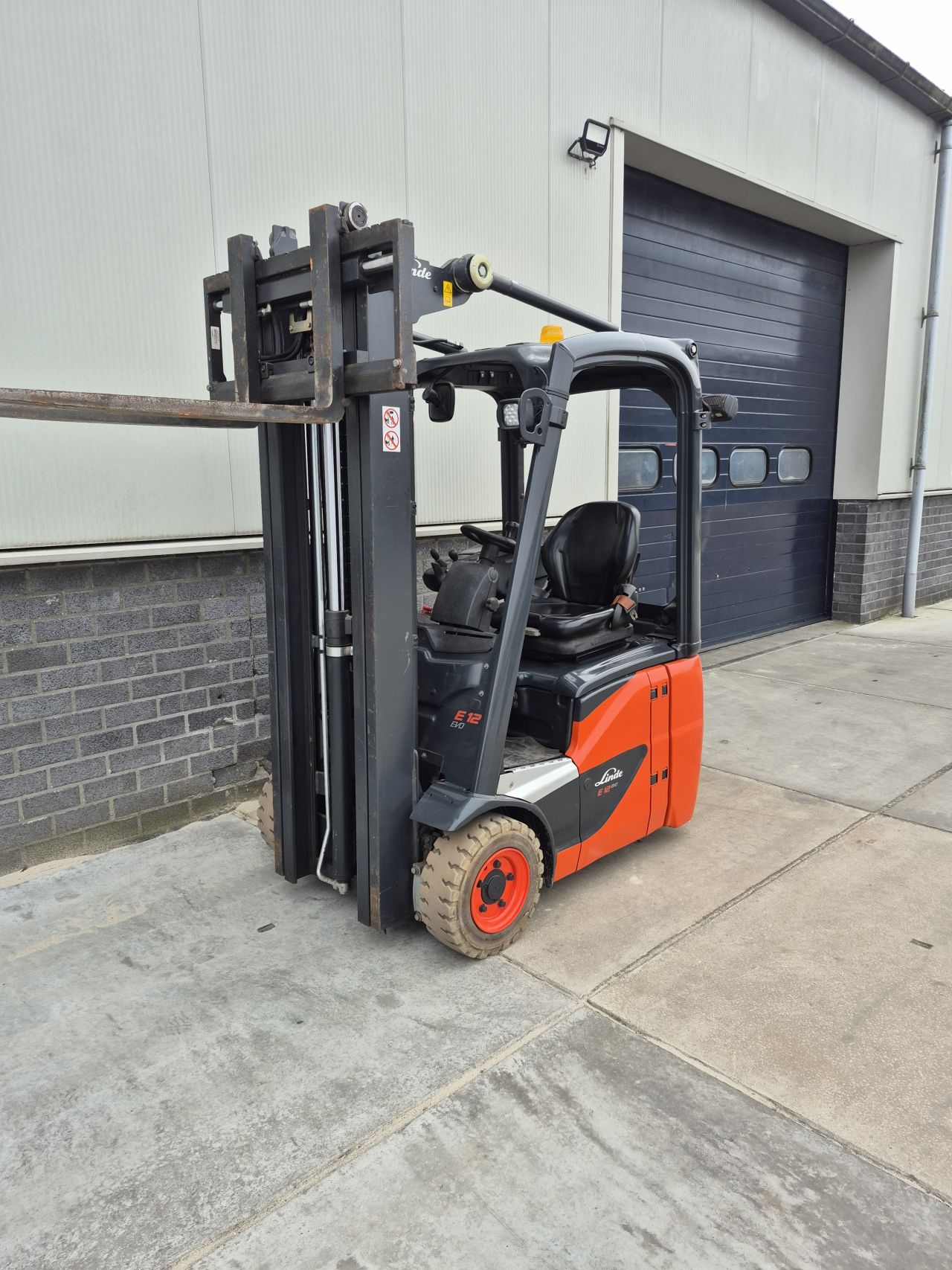 Linde E12-02 triplex sideshift 4.620 mm bj 2018