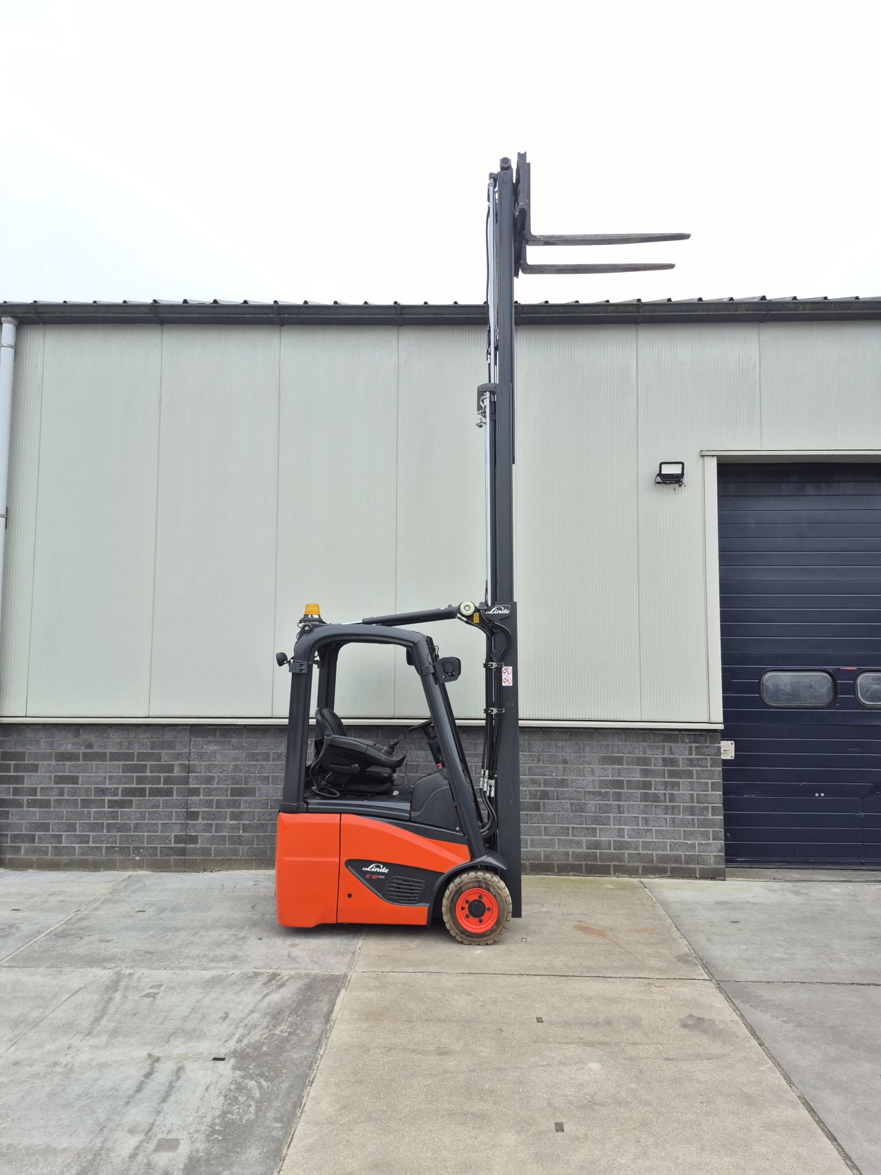 Linde E12-02 triplex sideshift 4.620 mm bj 2018