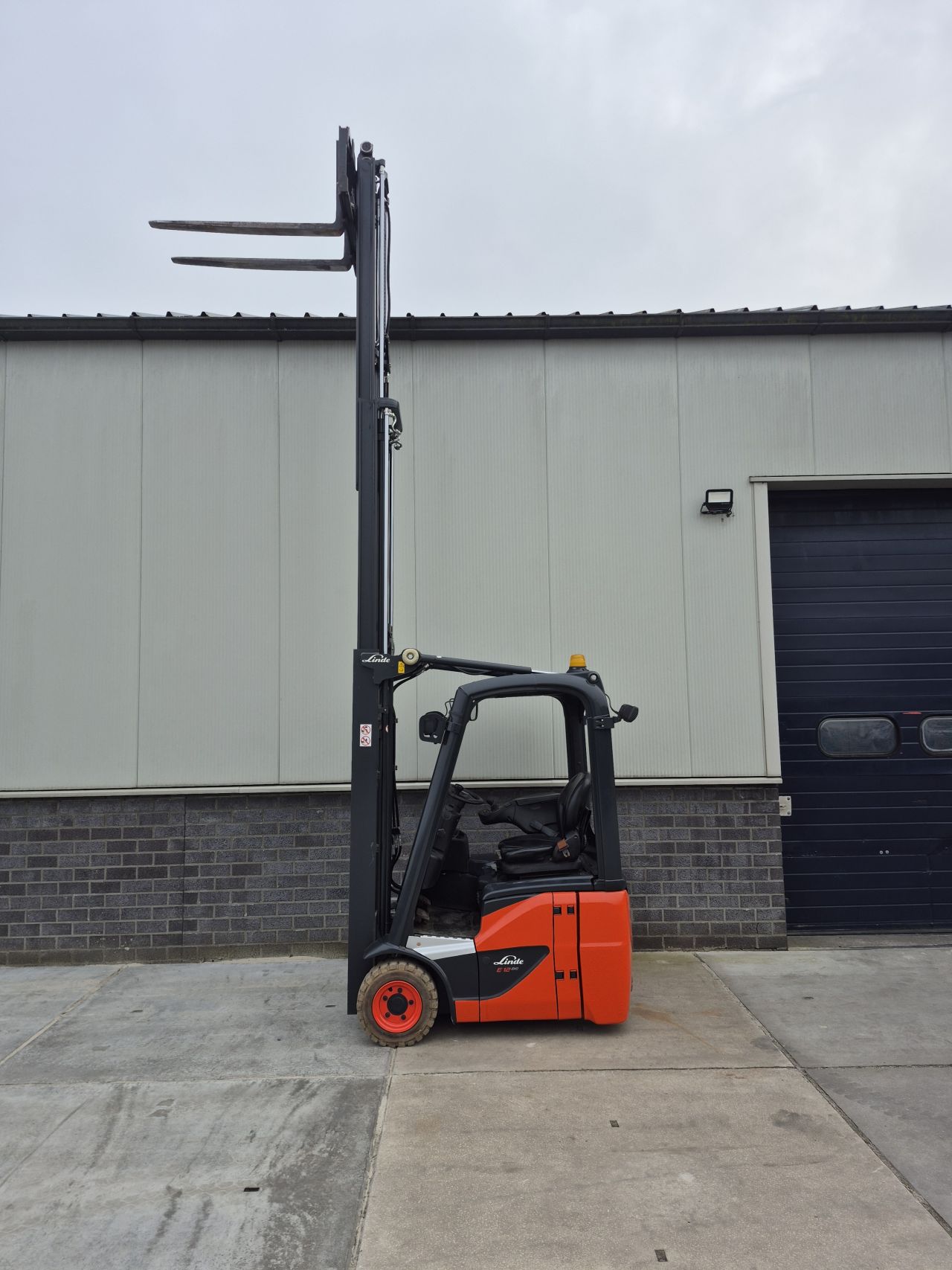 Linde E12-02 triplex sideshift 4.620 mm bj 2018