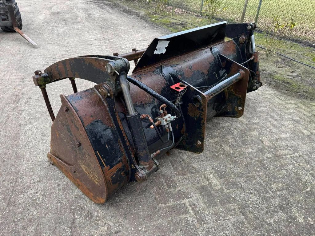 Manitou Pelikaanbak Manitou 2.4meter