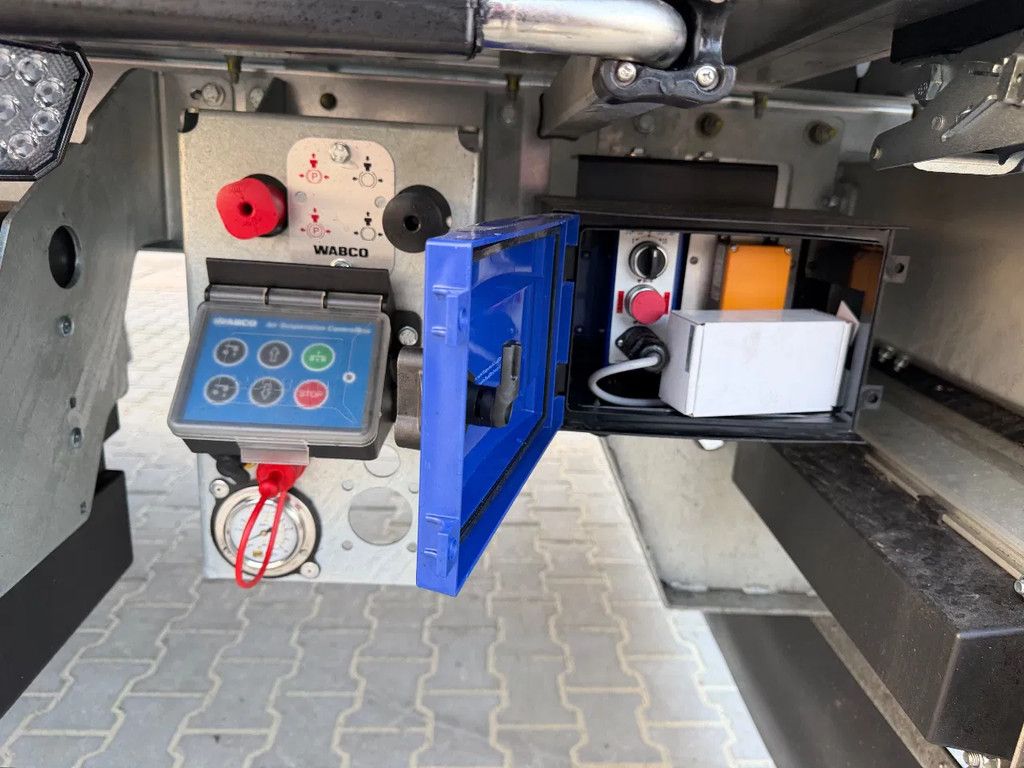 Kraker K-Force 92m2 Cargo Floor 10MM - Camera - Afvalzeil - Alcoa, NIEUW