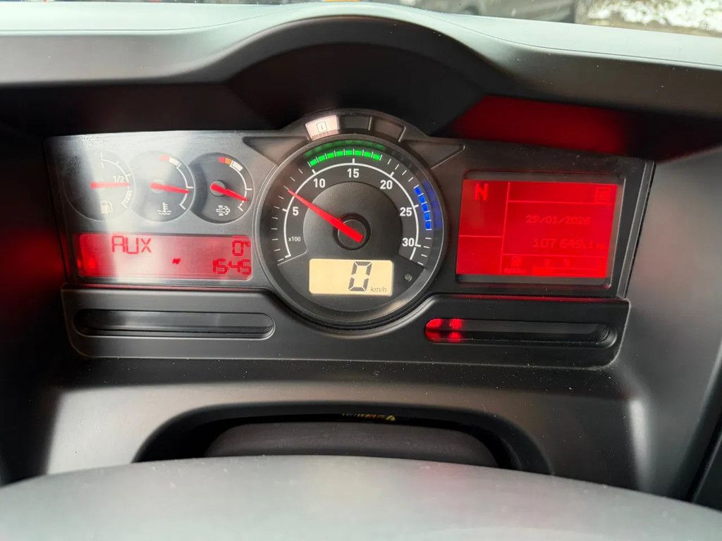 Renault D16.210 HMF 635 Kraan/Crane Afstandsbediening 107.649KM!!