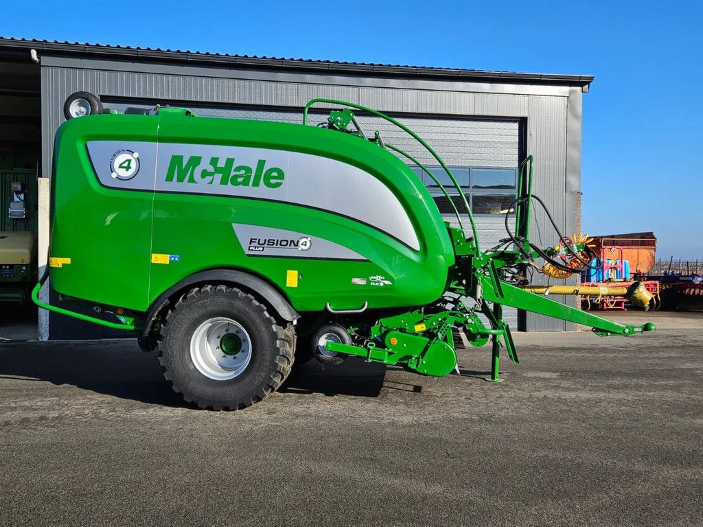 McHale Fusion 4 plus