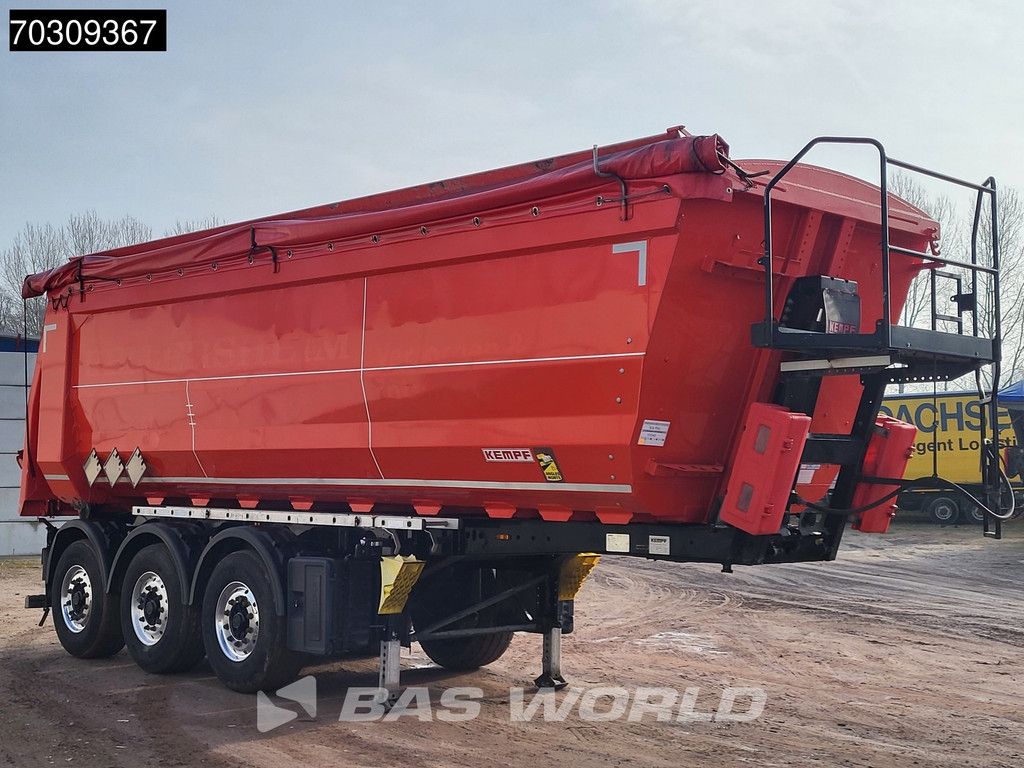 Kempf SKM 35/3 3 axles Lifting Axle 38m3 ADR