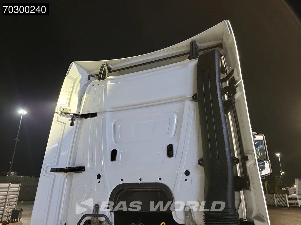 Mercedes Actros 1845 4X2 StreamSpace Euro 6