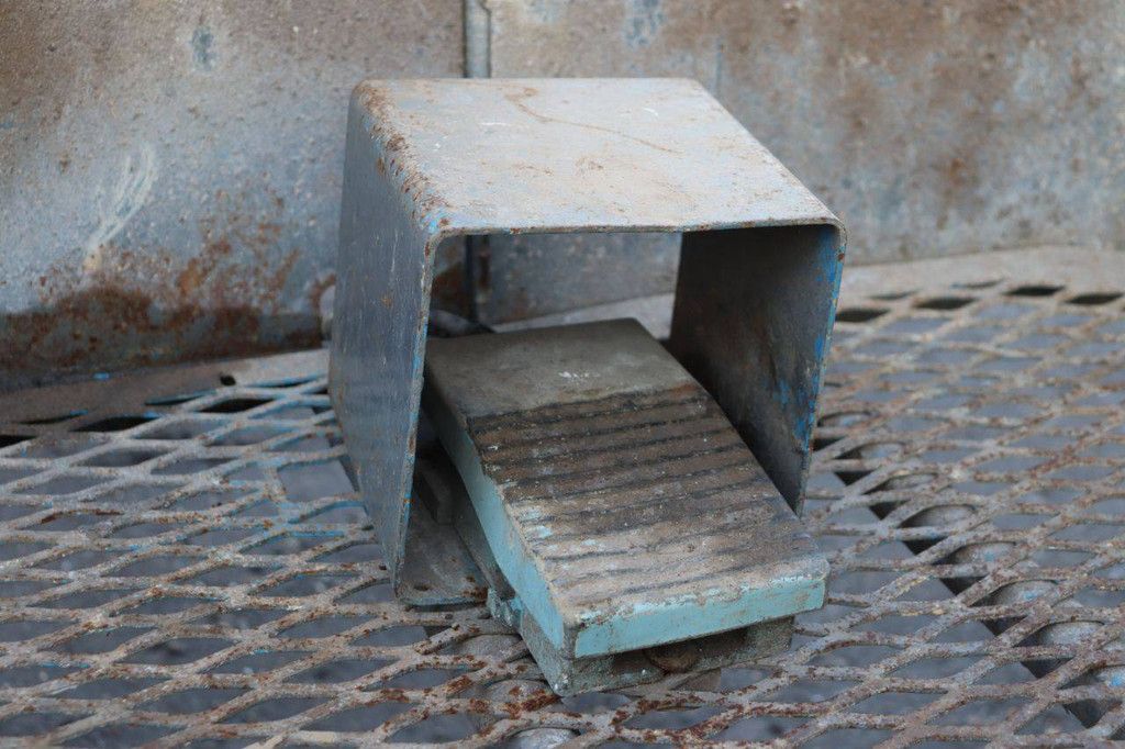 Knikarmhoogwerker Genie Z-34/22 Diesel 12.4m 2001