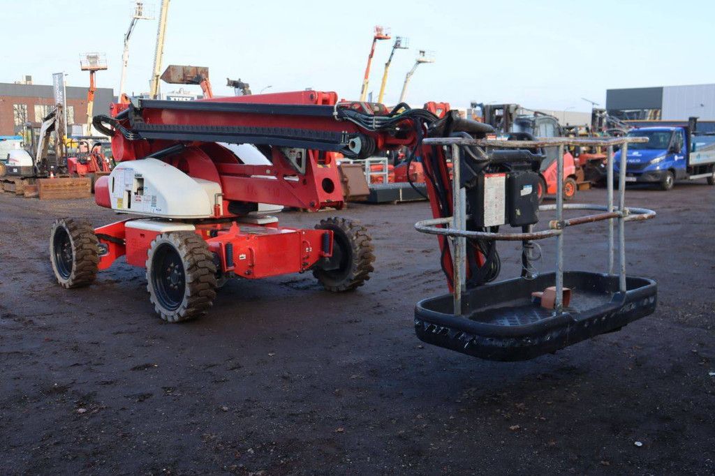 Nifty HR21 Hybrid Electric+Diesel 20.8m Articulated Boom Lift 2015