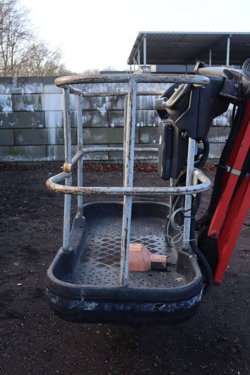 Nifty HR21 Hybrid Electric+Diesel 20.8m Articulated Boom Lift 2015