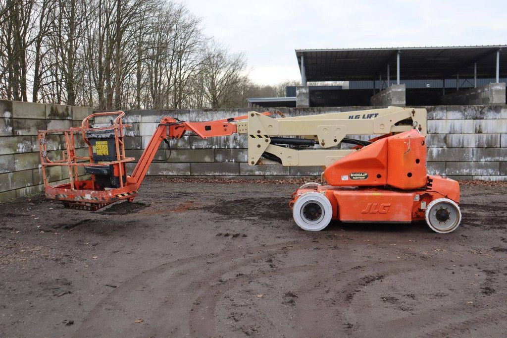 JLG M400AJPN Elektrische Gelenkteleskoparbeitsbühne 14,19 m