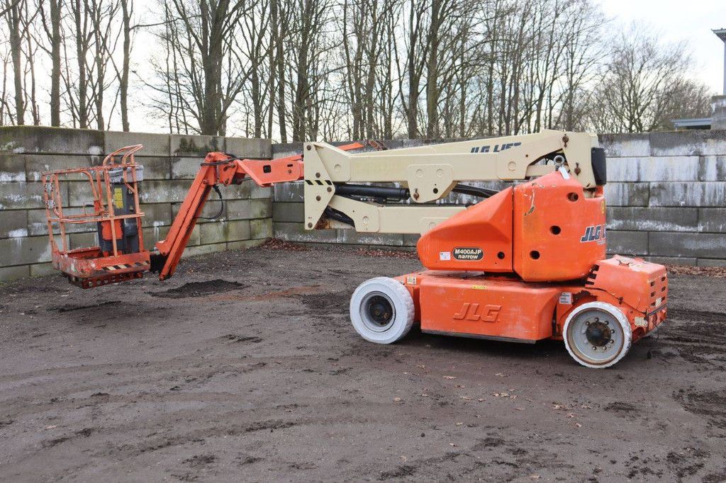 JLG M400AJPN Elektrische Gelenkteleskoparbeitsbühne 14,19 m