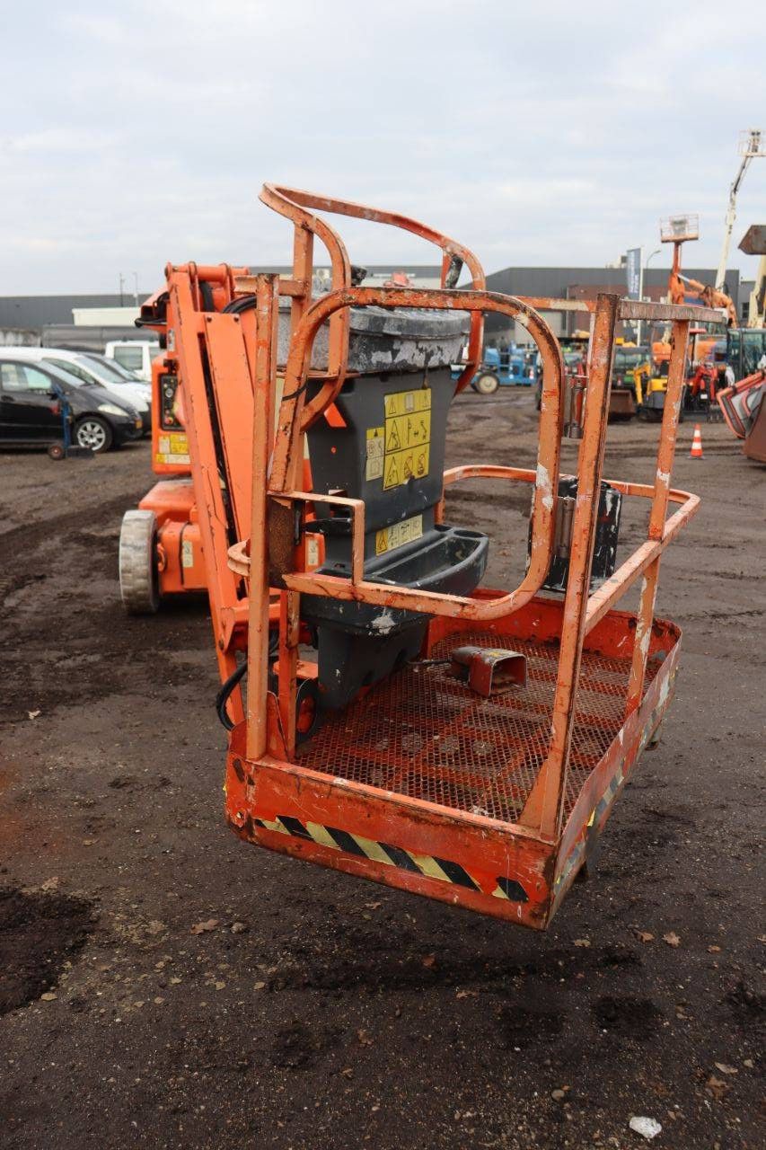 JLG M400AJPN Elektrische Gelenkteleskoparbeitsbühne 14,19 m