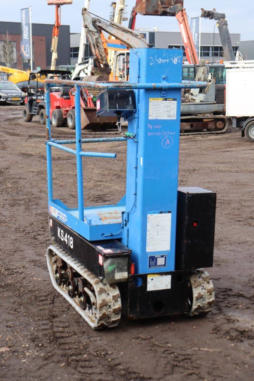 AICHI RM04B Electric Mast Lift 5.8m 2005