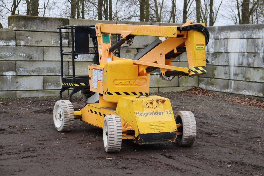 Articulating boom lift Nifty HR12 NCE Diesel 12.2m 2012