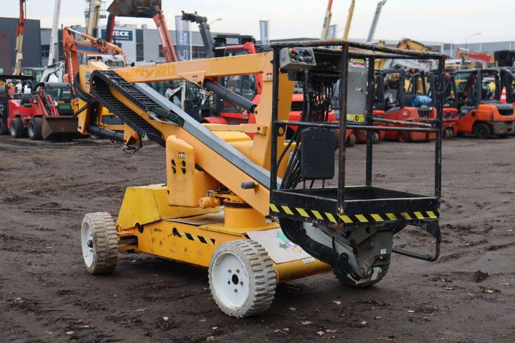 Articulating boom lift Nifty HR12 NCE Diesel 12.2m 2012