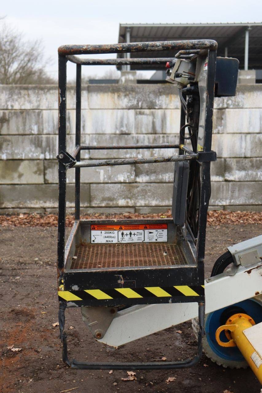 Articulating boom lift Nifty HR12 NCE Diesel 12.2m 2012