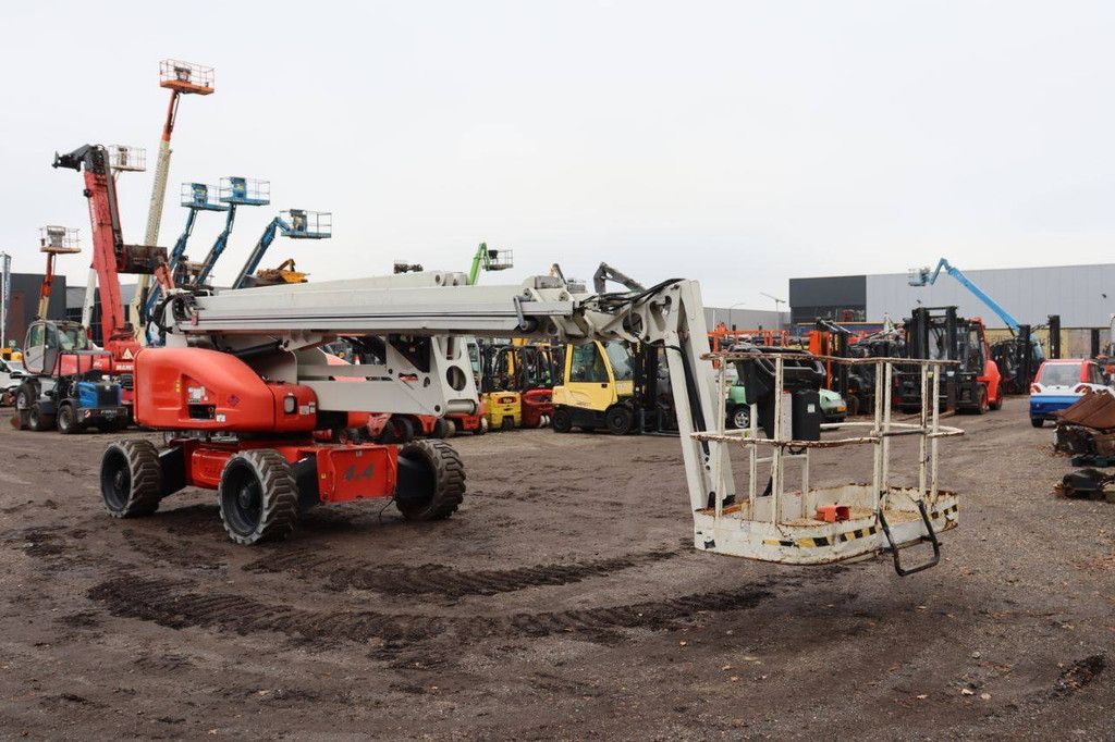 Knikarmhoogwerker Nifty HR28 Hybrid 4x4 Elektrisch+Diesel 28m 2016