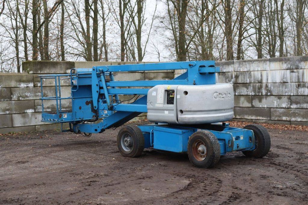 Knikarmhoogwerker Genie Z45 Elektrisch 16m