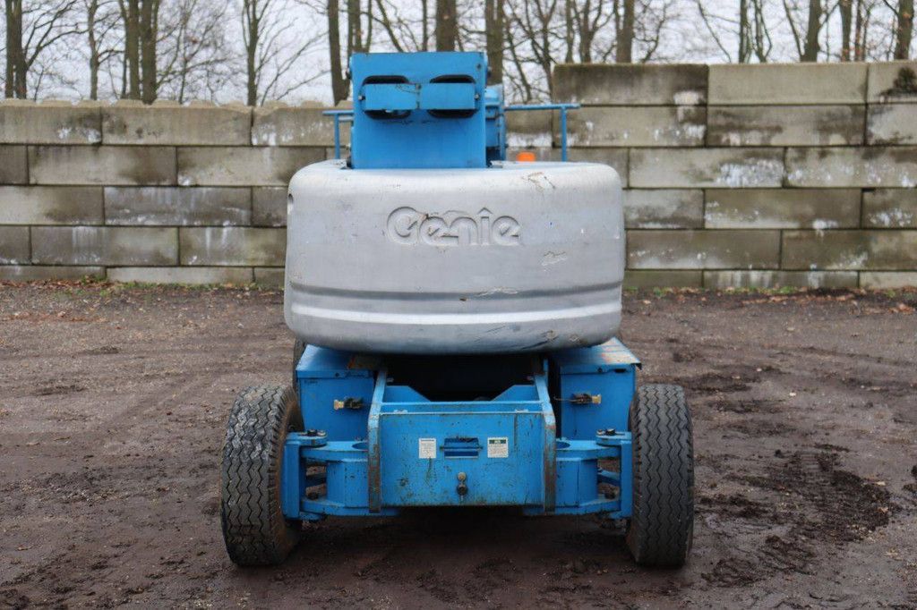 Knikarmhoogwerker Genie Z45 Elektrisch 16m