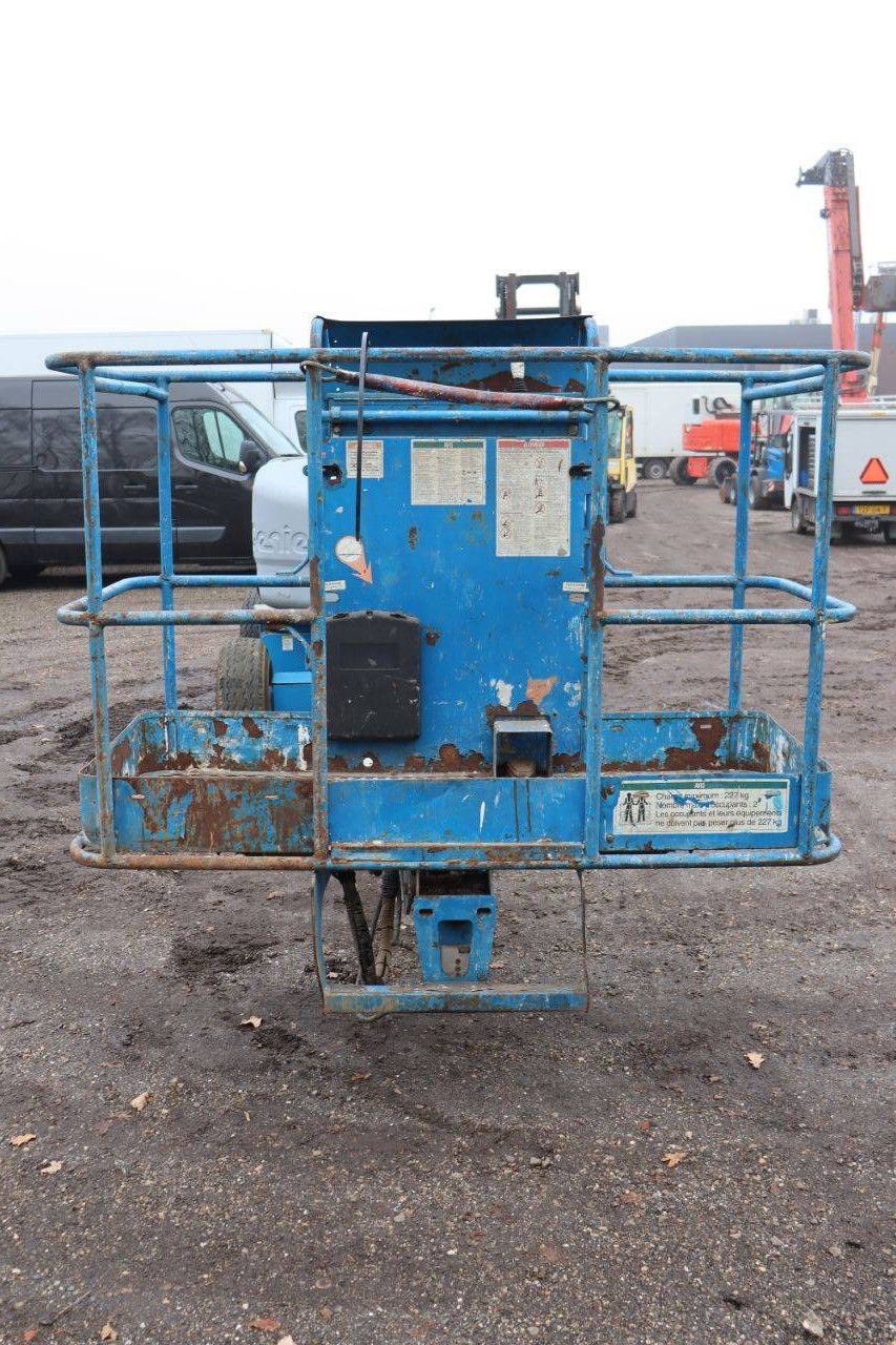 Knikarmhoogwerker Genie Z45 Elektrisch 16m