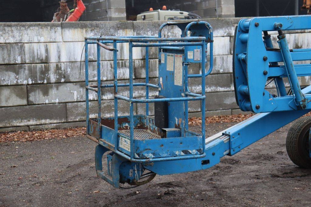 Knikarmhoogwerker Genie Z45 Elektrisch 16m