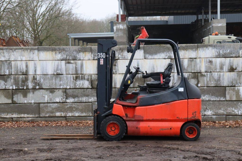 Heftruck Linde E30/03/600 Elektrisch 3000kg 4m 2006