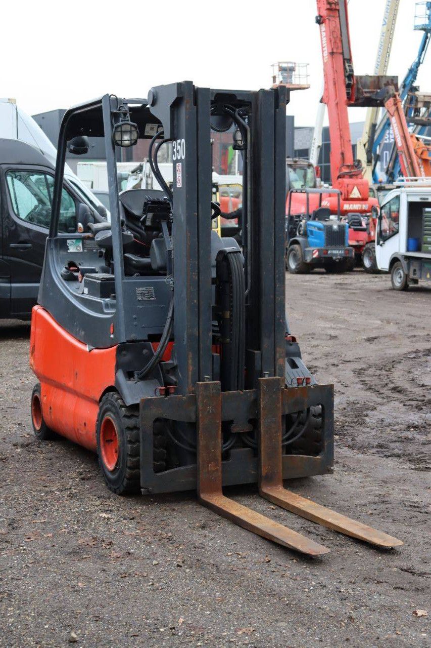 Heftruck Linde E30/03/600 Elektrisch 3000kg 4m 2006