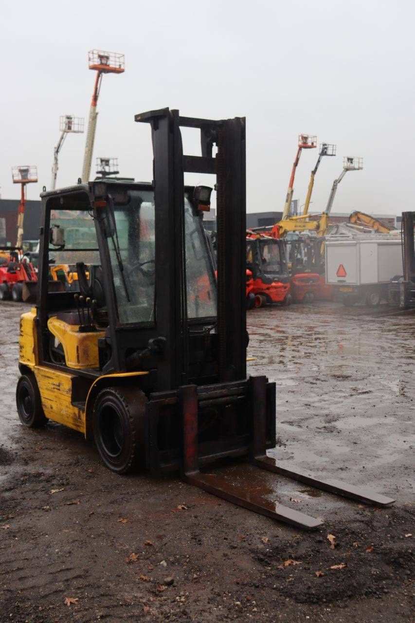 Gabelstapler Hyundai 30D-7E Diesel 2950kg 4m 2011