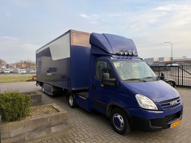 Iveco 35C18T 8T + Nefra Dichte trailer 7T