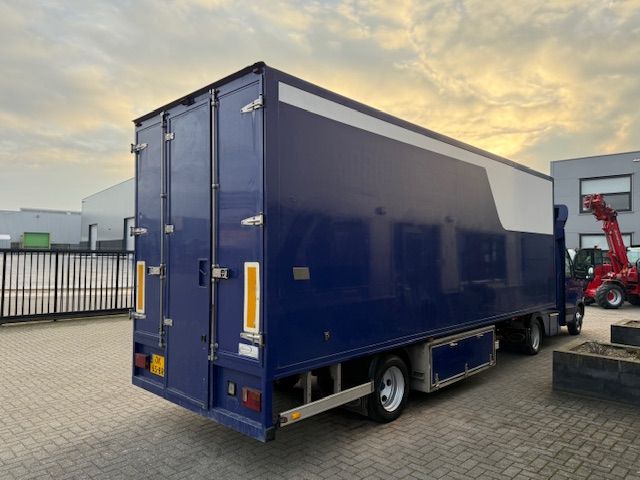 Iveco 35C18T 8T + Nefra Dichte trailer 7T