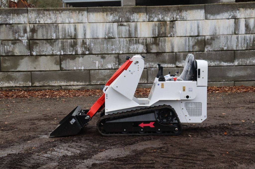 Kompaktlader Machpro MP360 Benzin 13,5 PS 2025