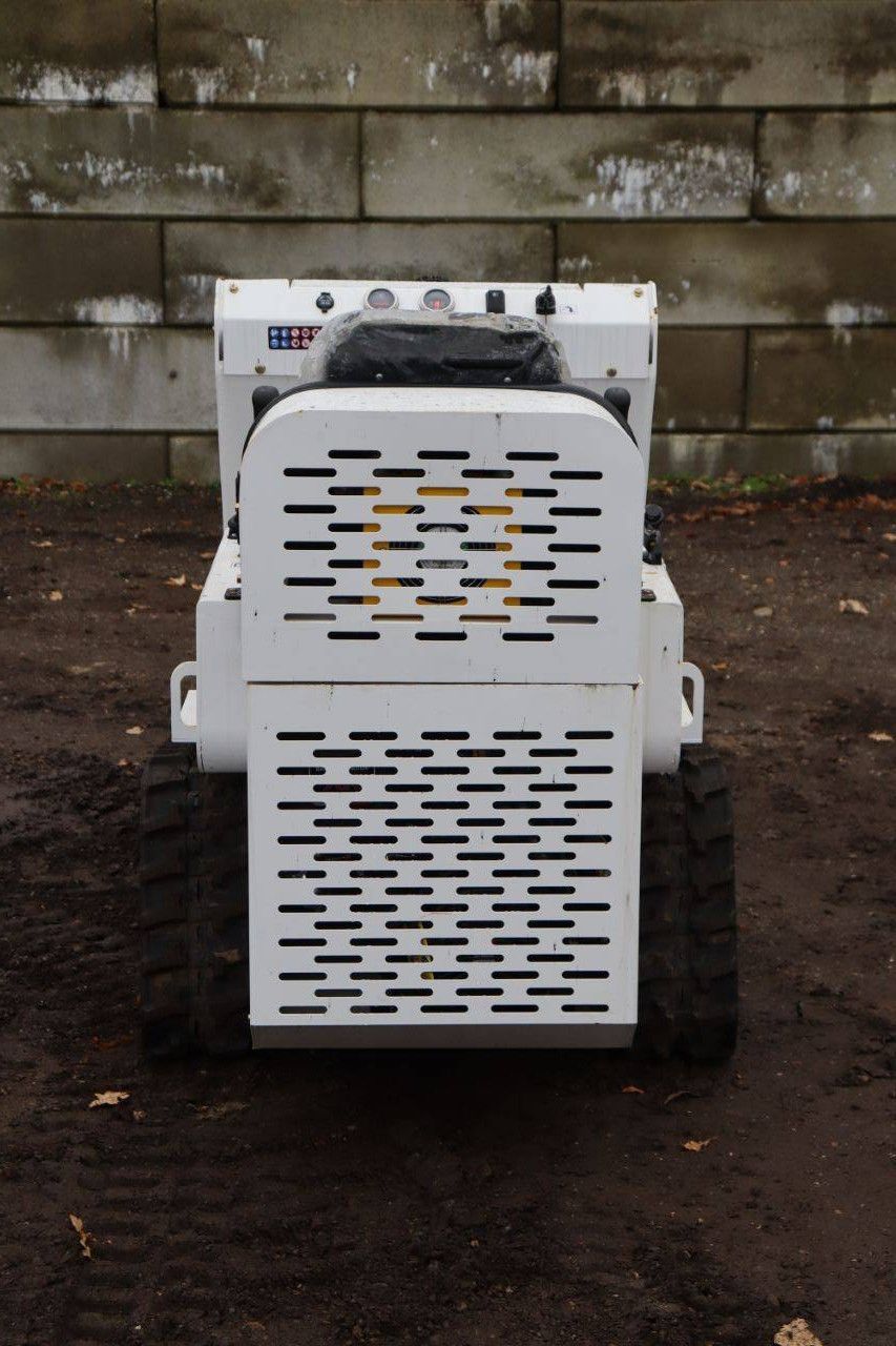 Kompaktlader Machpro MP360 Benzin 13,5 PS 2025