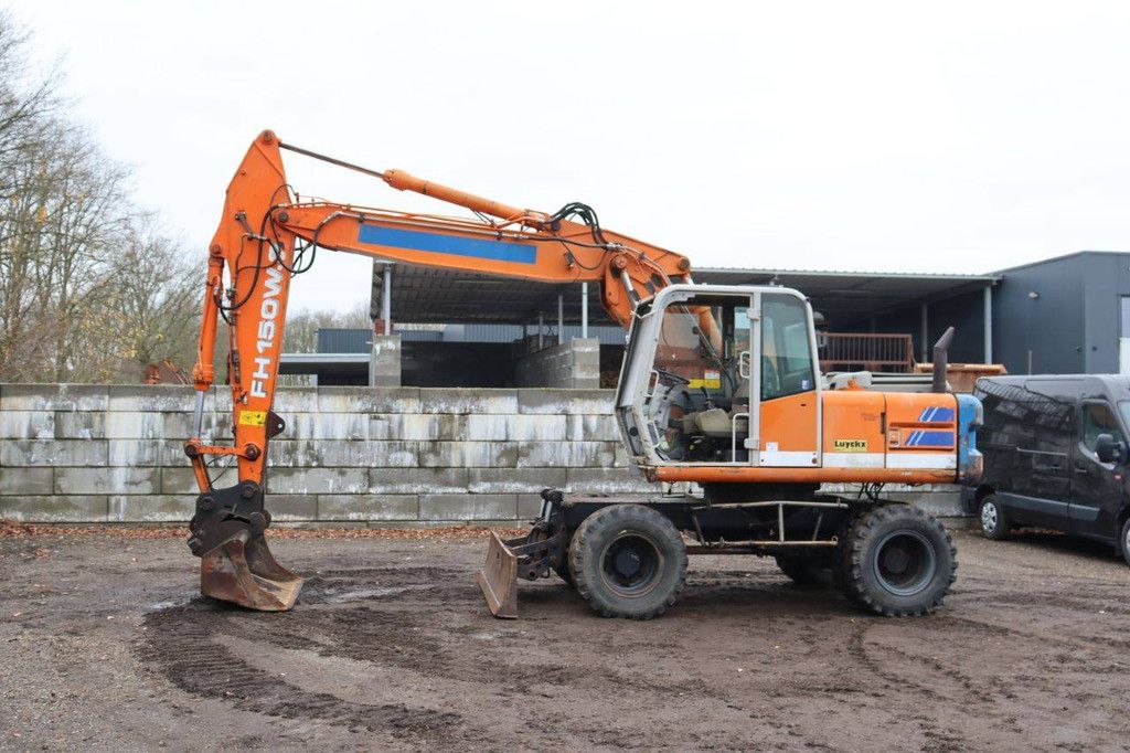 Wheel excavator Fiat Hitachi FH150W.3 Diesel 87kW 1996