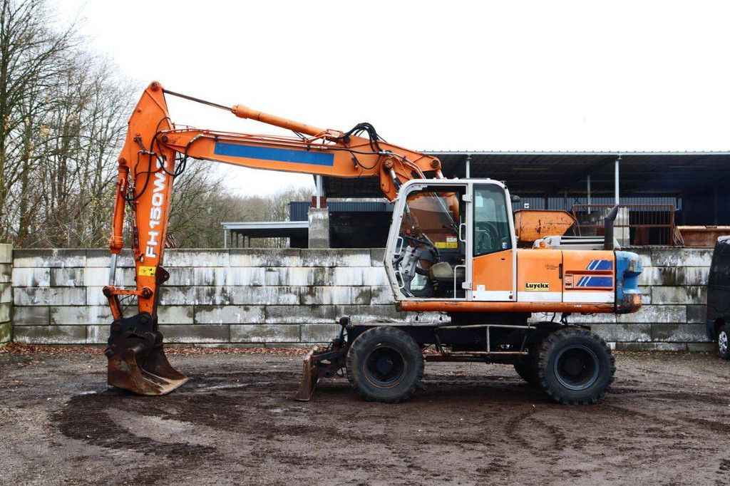 Wheel excavator Fiat Hitachi FH150W.3 Diesel 87kW 1996