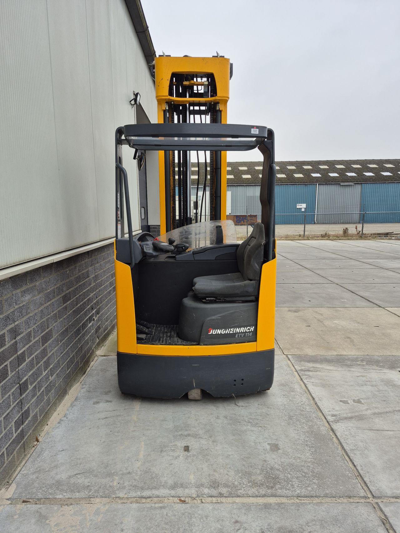 Jungheinrich ETV 114 triplex sideshift 7.120 mm bj 2007