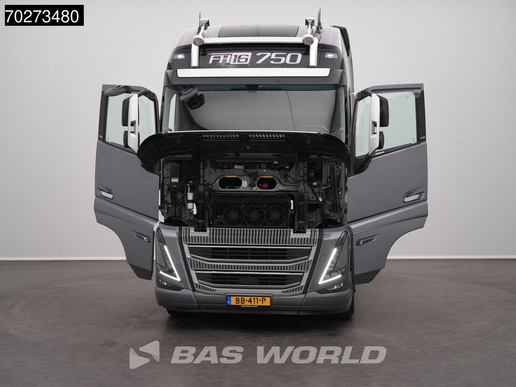 Volvo FH16 750 4X2 NL-Truck APK 08-2026! XL 2x Tanks Standklima ACC Alcoa's LED