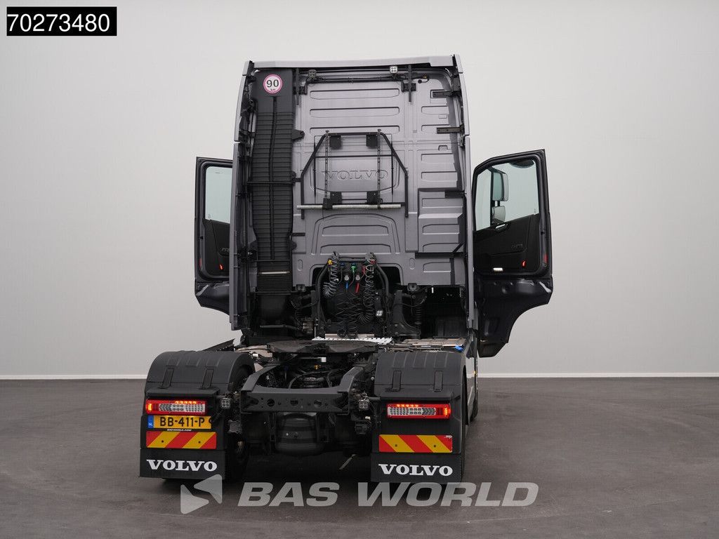 Volvo FH16 750 4X2 NL-Truck APK 08-2026! XL 2x Tanks Standklima ACC Alcoa's LED