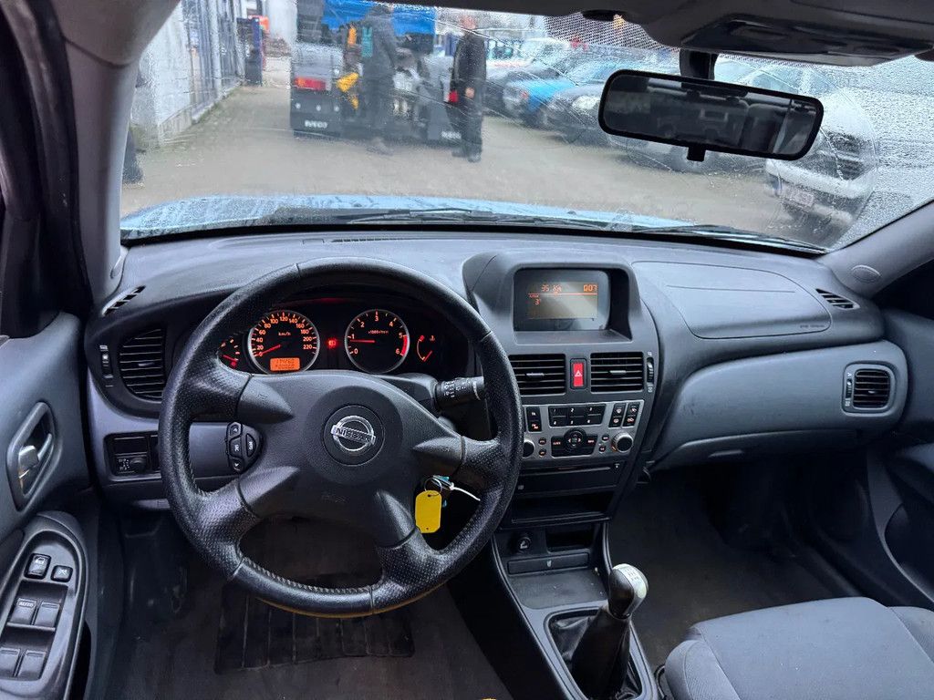 Nissan Almera **5DOORS-AIRCO-BELGIAN CAR**