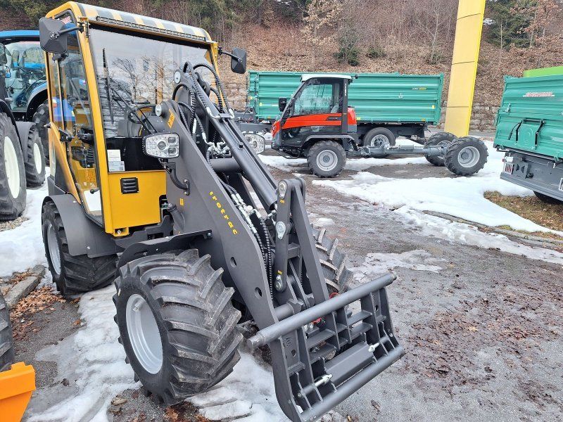 Eurotrac W12 CS