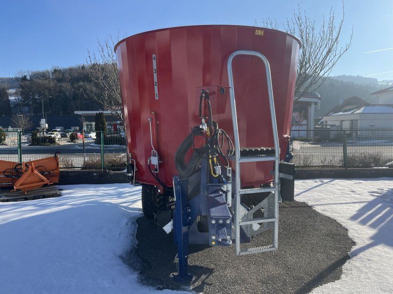 Siloking TrailedLine Classic Compact 10-T