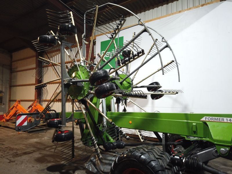 Fendt GEBR. FORMER 14055 PRO