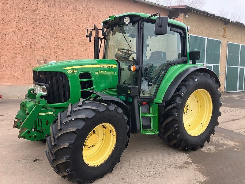 John Deere 6230 Premium *Auto Quad*