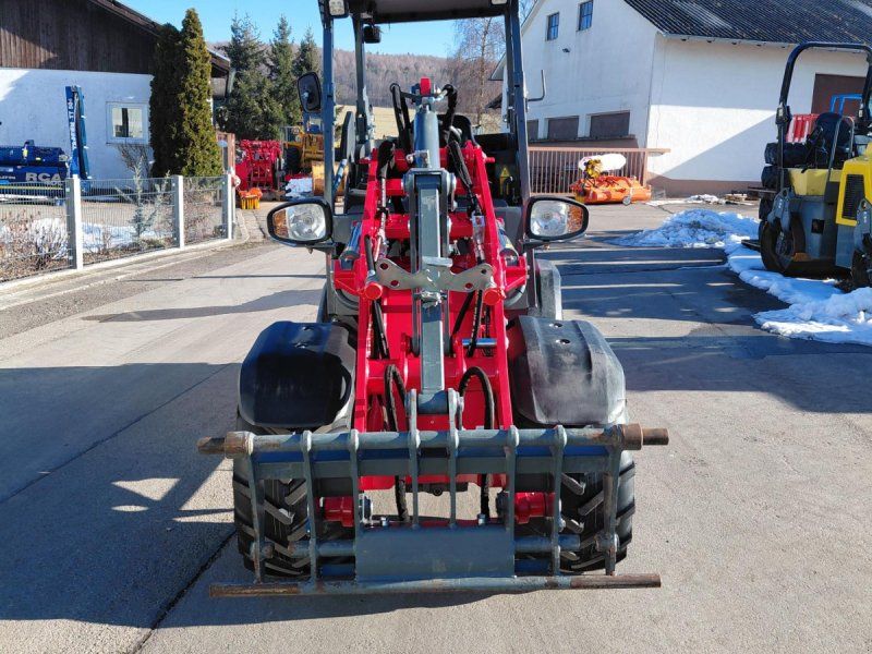 Weidemann Hoftrac 1390