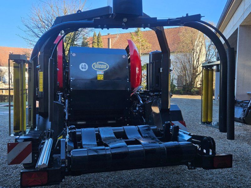 Vicon RF 4325 mit Göweil 5050