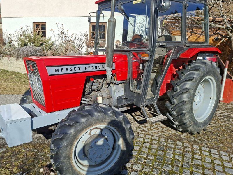 Massey Ferguson 154 F-4