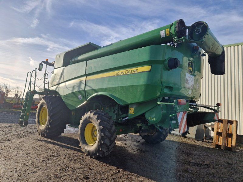 John Deere S670 MY12