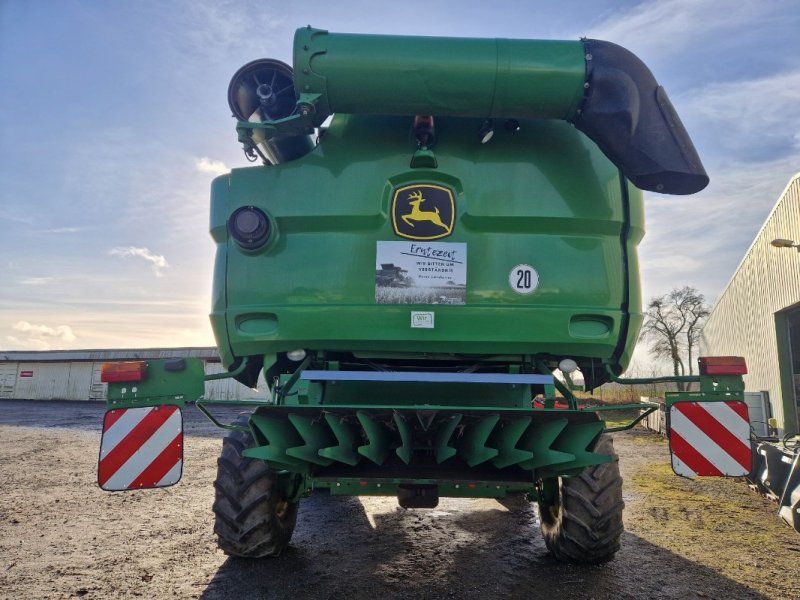 John Deere S670 MY12